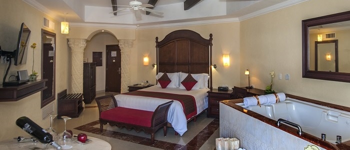 Royal-Playa-Del-Carmen-Royal-Junior-Suite-Garden-View